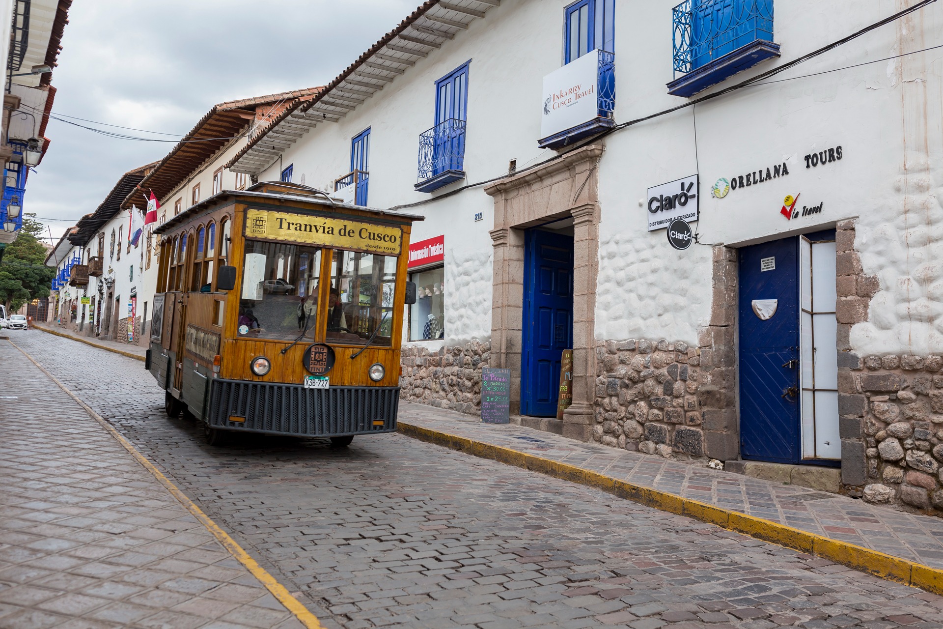 Calle colonial en Cusco